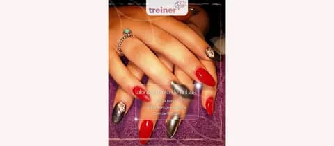 Alongamento de unhas